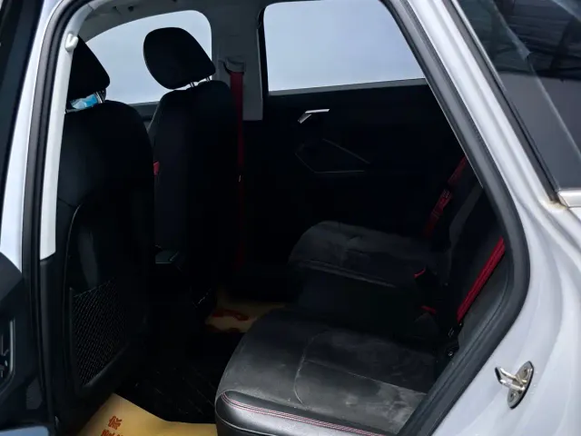 Audi Q3 — Фото автомобиля 22