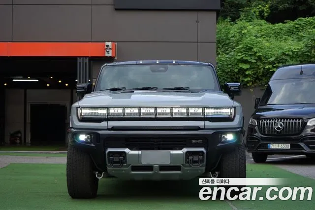 GMC Hummer EV — Фото автомобиля 3