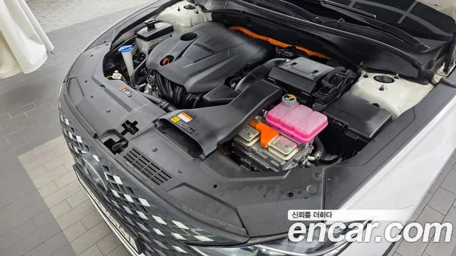 Hyundai Grandeur (New) Hybrid — Фото автомобиля 9