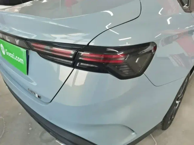 Geely Binrui — Фото автомобиля 7