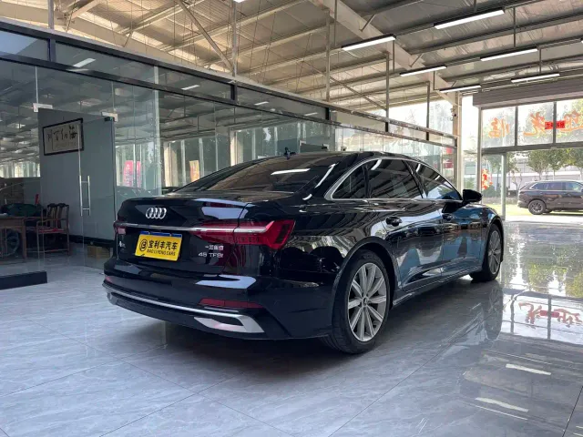 Audi A6L — Фото автомобиля 4