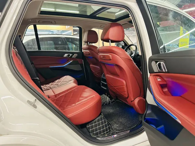 BMW X5 — Фото автомобиля 18
