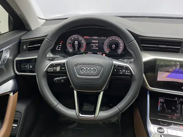 Audi A6L — Фото автомобиля 14