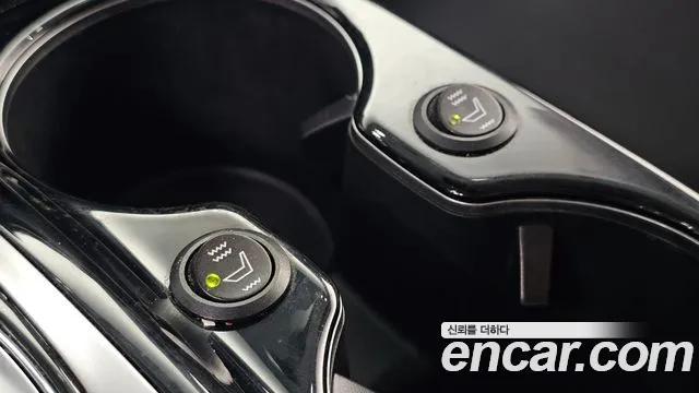 Hyundai Tucson Tucson (NX4) Дизель 2.0 4WD — Фото автомобиля 18