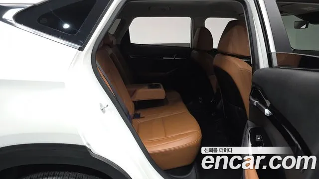 Kia Seltos New — Фото автомобиля 17