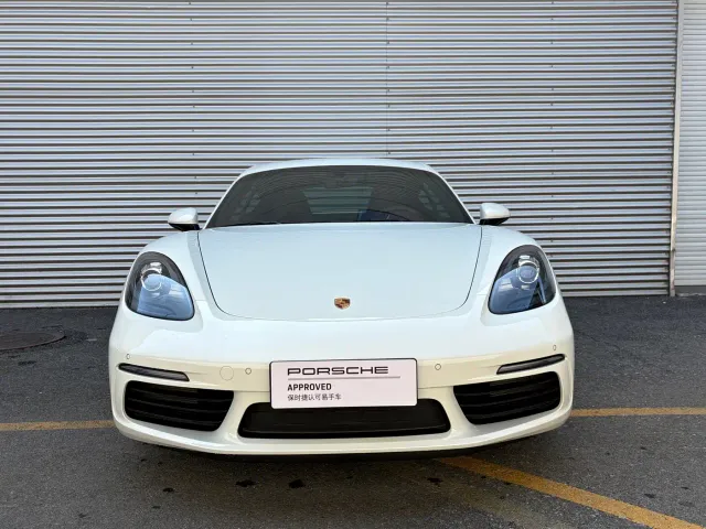 Porsche 718 — Фото автомобиля 2
