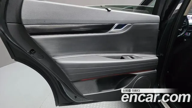 Genesis G80 Бензин 2.5 турбо AWD — Фото автомобиля 24