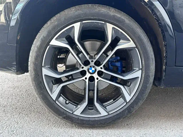BMW X5 — Фото автомобиля 18