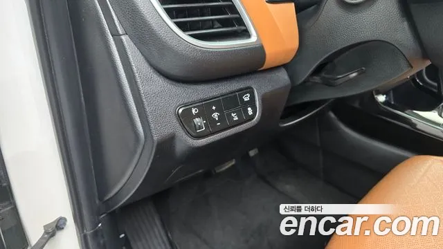 Kia Seltos — Фото автомобиля 25