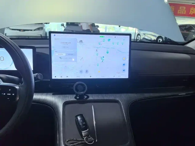 GAC Aion S MAX — Фото автомобиля 12
