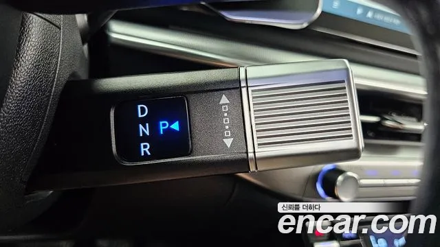 Hyundai Grandeur GN7 — Фото автомобиля 9