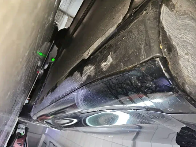 Tesla Model 3 — Фото автомобиля 21