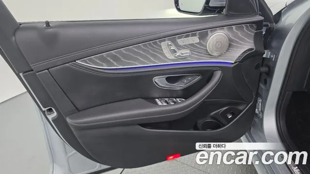 Mercedes-Benz E-Class W213 — Фото автомобиля 13