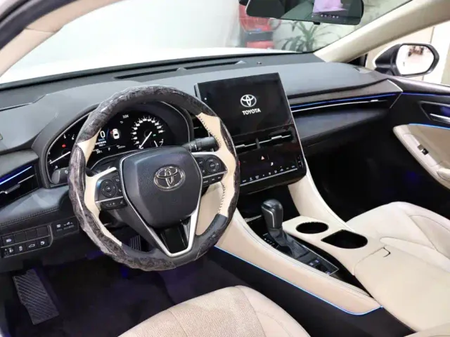 Toyota Avalon — Фото автомобиля 9