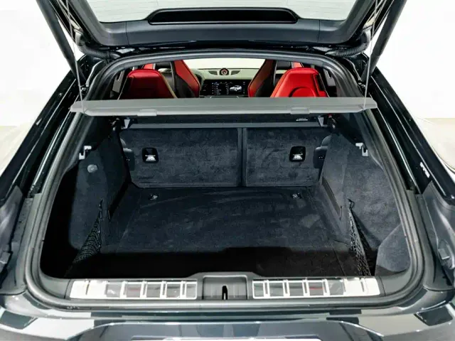 Porsche Panamera — Фото автомобиля 24