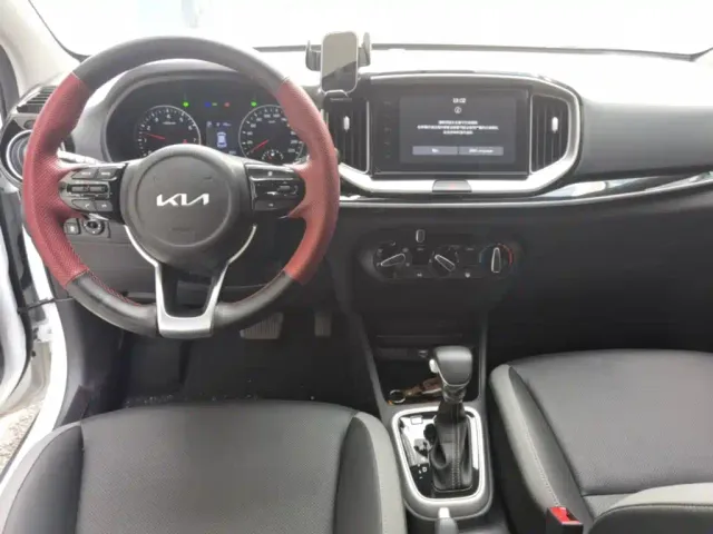 Kia KX1 — Фото автомобиля 9