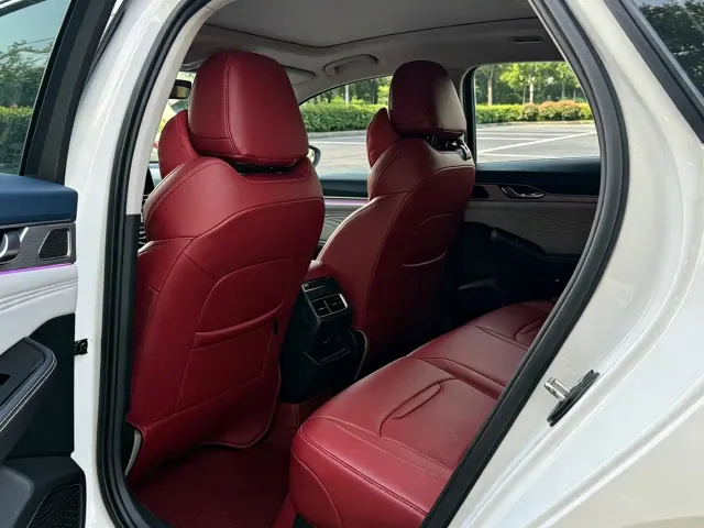 Geely Xingrui — Фото автомобиля 8