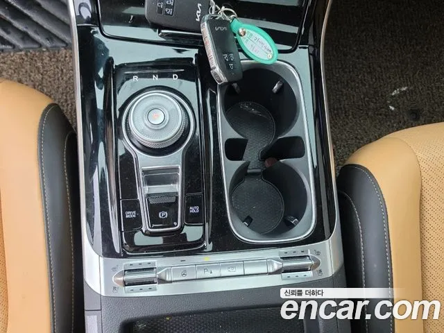 Kia Carnival 4th Gen — Фото автомобиля 9