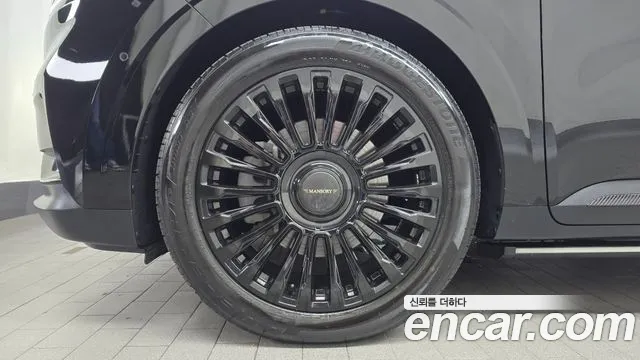 Kia Carnival 4th Gen — Фото автомобиля 5