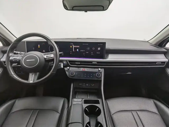 Hyundai Sonata — Фото автомобиля 5