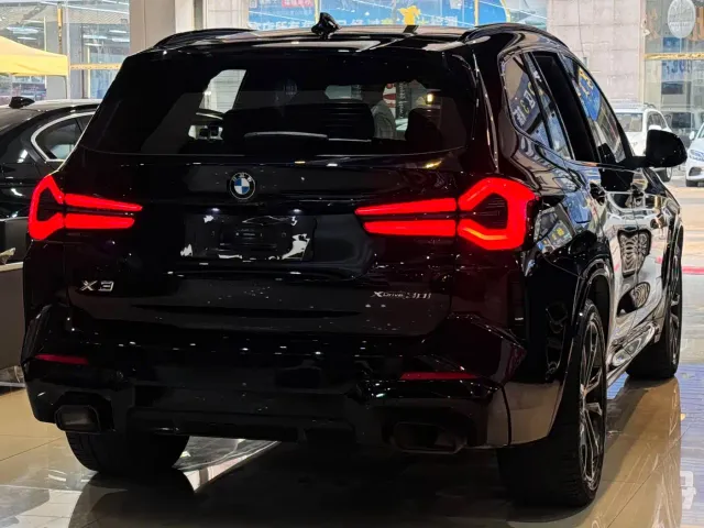BMW X3 — Фото автомобиля 11