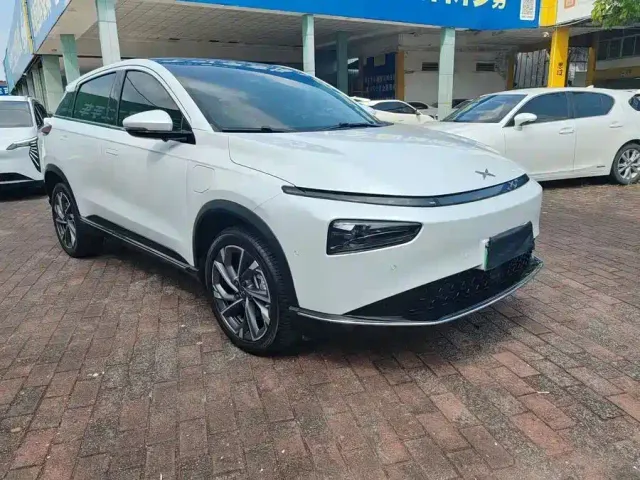 Xpeng G3 — Фото автомобиля 3