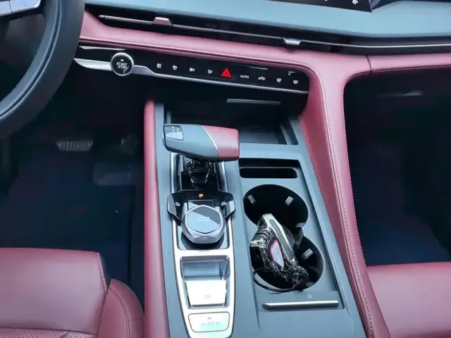 Changan Changan CS75 PLUS 2022 2nd Gen 2.0T Automatic Pilot — Фото автомобиля 16