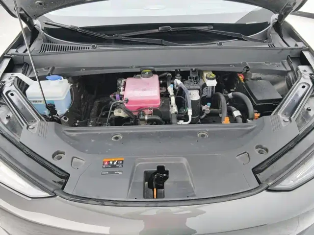 Geely Galaxy E5 — Фото автомобиля 10