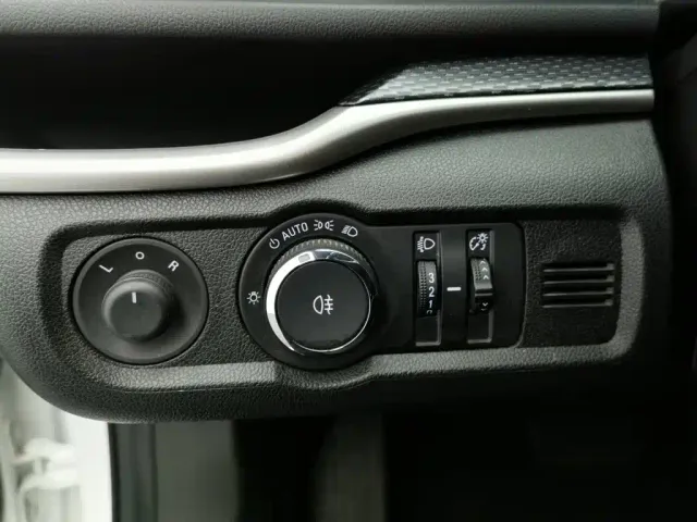 Buick Excelle — Фото автомобиля 21