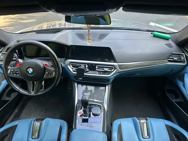 BMW M4 — Фото автомобиля 5