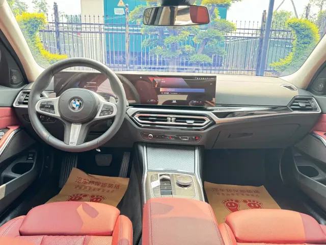 BMW 3 Series — Фото автомобиля 7