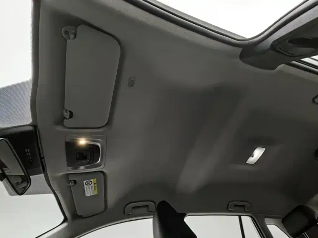 Toyota Corolla Cross — Фото автомобиля 14