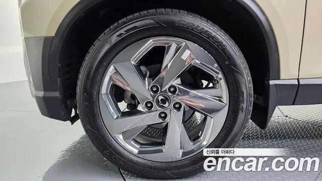 KG_Mobility_Ssangyong Rexton Новый Rexton Sport Khan Дизель 2.2 4WD — Фото автомобиля 4