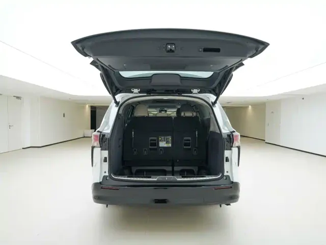 Toyota Toyota Sienna 2024 2.5L Hybrid Comfort Edition — Фото автомобиля 5