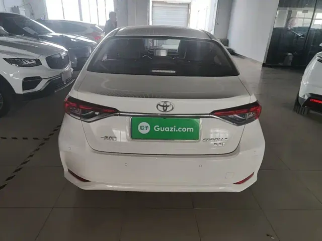 Toyota Corolla — Фото автомобиля 5