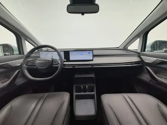 Maxus Dajia 7 — Фото автомобиля 5