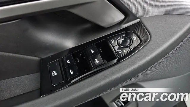 BMW 5 Series G60 — Фото автомобиля 27