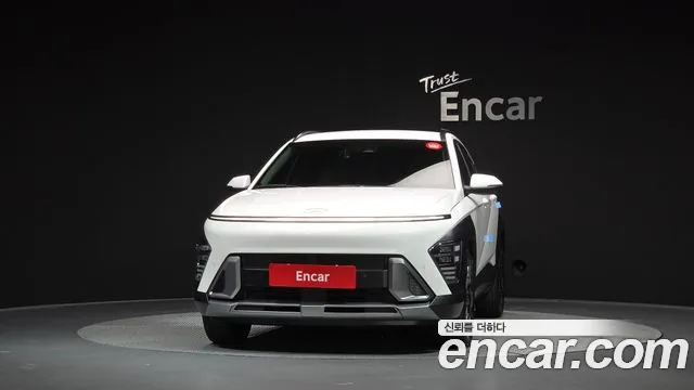 Hyundai Kona SX2 — Фото автомобиля 3