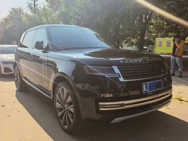 Land Rover Range Rover — Фото автомобиля 2