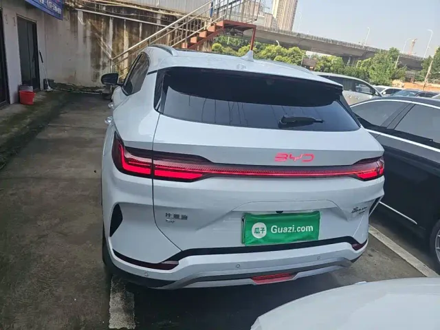 BYD Song PLUS — Фото автомобиля 5
