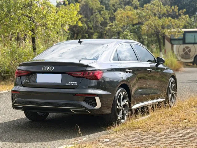 Audi A3 — Фото автомобиля 4
