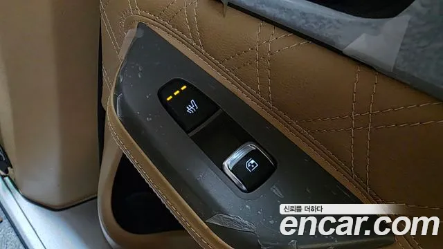 Kia Carnival 4th Gen — Фото автомобиля 25