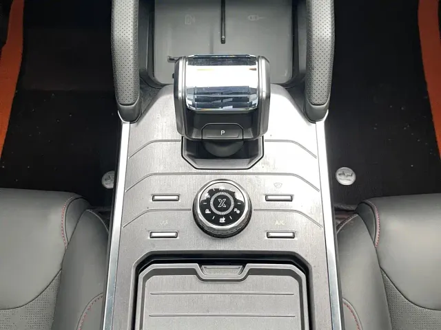 Jetour T2 — Фото автомобиля 12