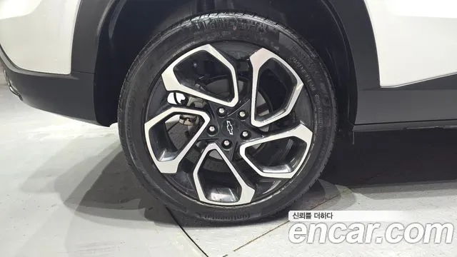 ChevroletGMDaewoo Trax Trax Кроссовер — Фото автомобиля 5