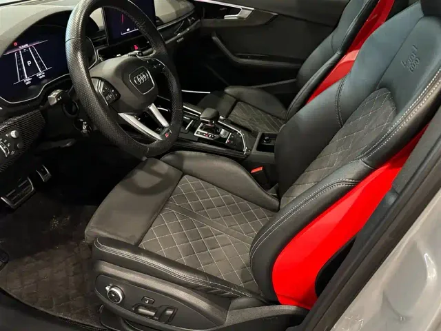 Audi RS 4 — Фото автомобиля 10