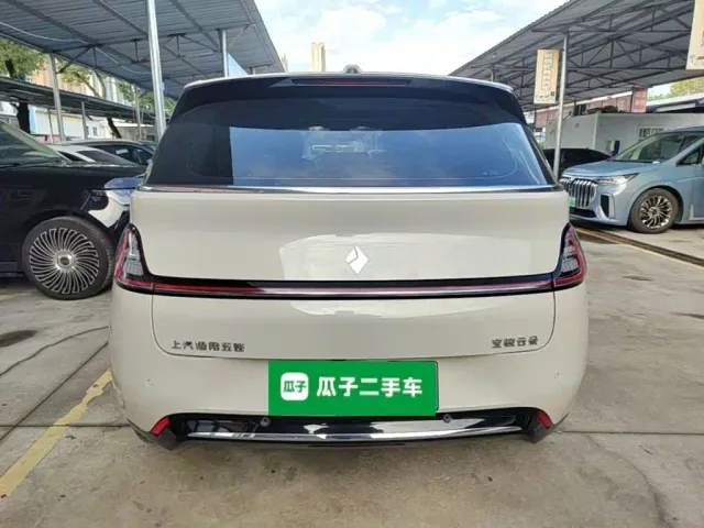 Baojun Cloud — Фото автомобиля 5