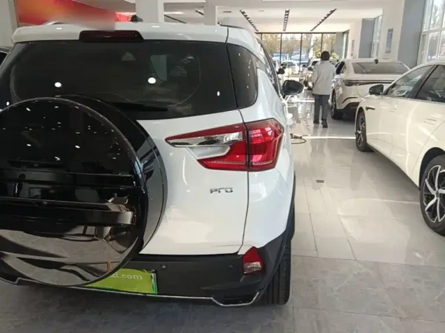 BYD Yuan Pro — Фото автомобиля 7