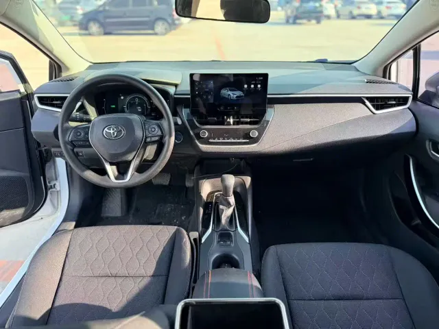 Toyota Corolla — Фото автомобиля 5