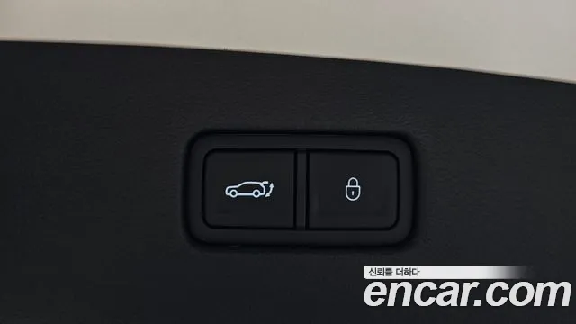 Genesis GV70 2.5T Бензин AWD — Фото автомобиля 12