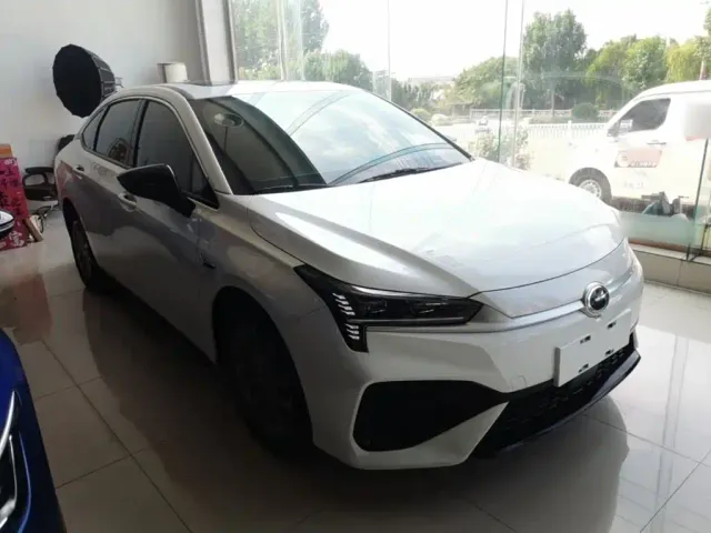 GAC Aion S — Фото автомобиля 3
